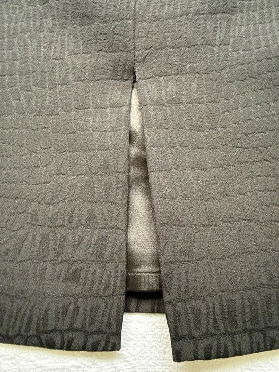 Tahari Black Textured Pencil Skirt Size 14 Croc Embossed Lined Classic Workwear - Picture 6 of 16